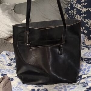 Chic Black Leather Tote Bag